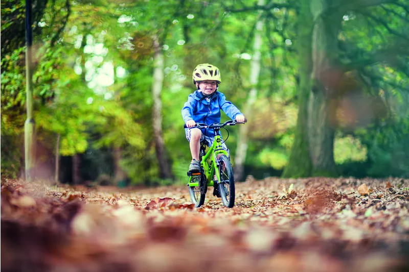 Frog First Pedal 44 Kids Bike 16 inch Wheel in Green-1