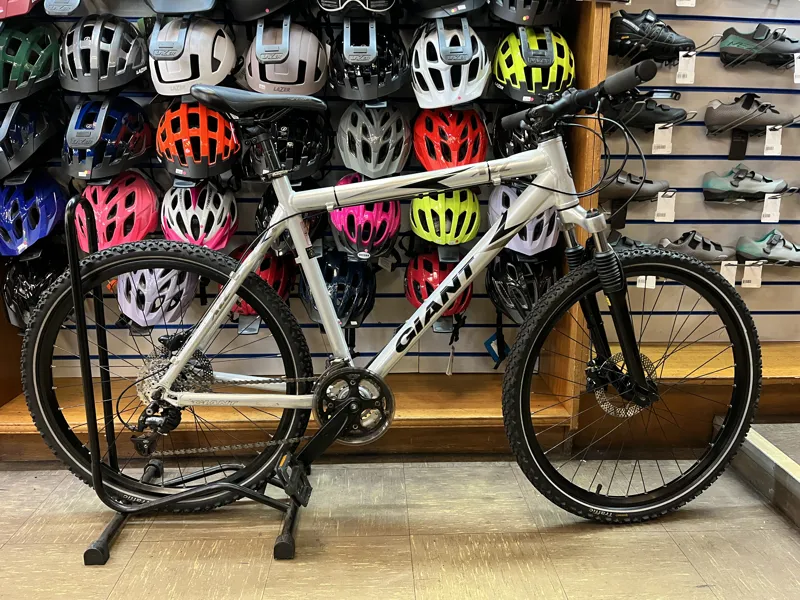 versato hybrid bike versato riviera mountain bike price