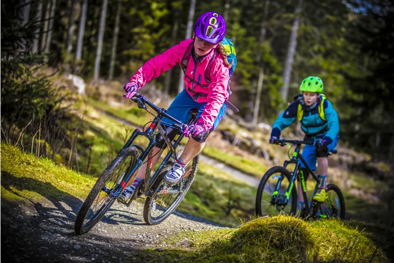 Frog MTB 72 - Metallic Grey Neon Red-4