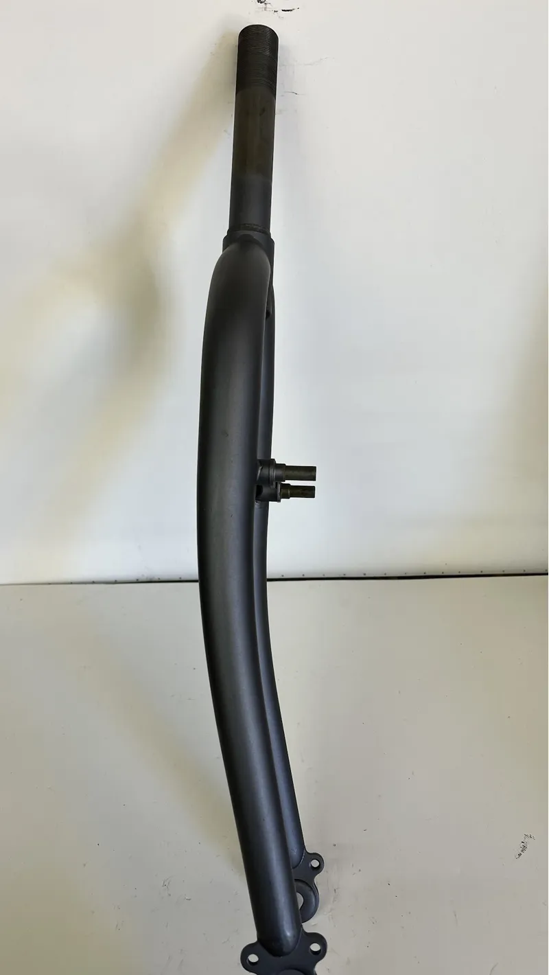 New Old - 26 Pivot Threaded 41mm 132mm inch Steel Rigid  Grey-2