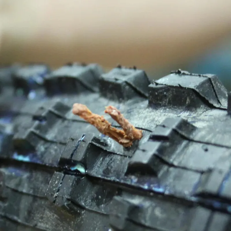 Genuine Innovations Tubeless Repair Kit-2