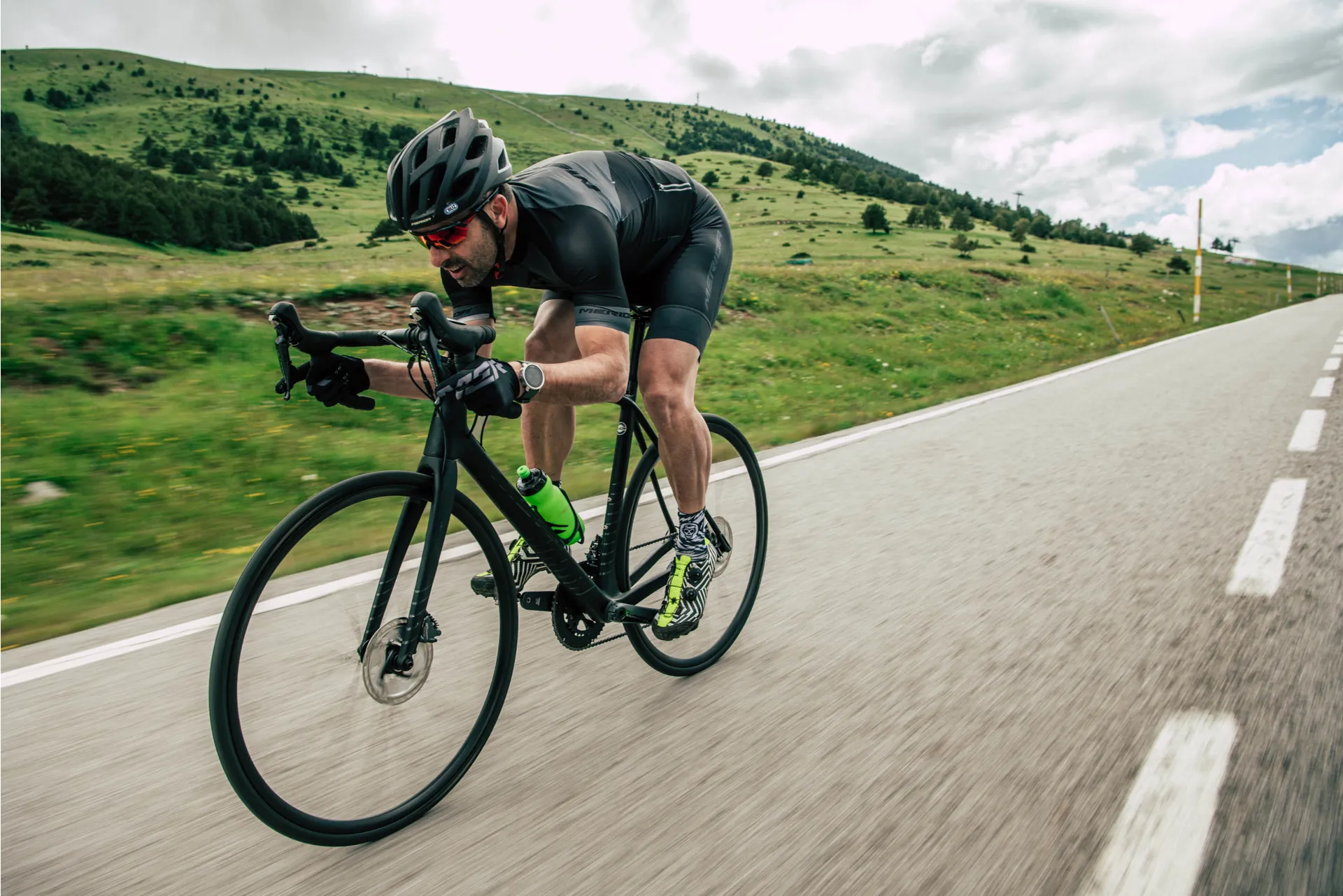 Merida Scultura 200 Road Race Bike in Green