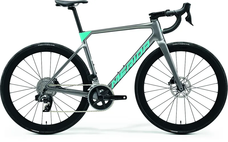 Merida - Scultura 7000 Road Race Bike in Silver Blue