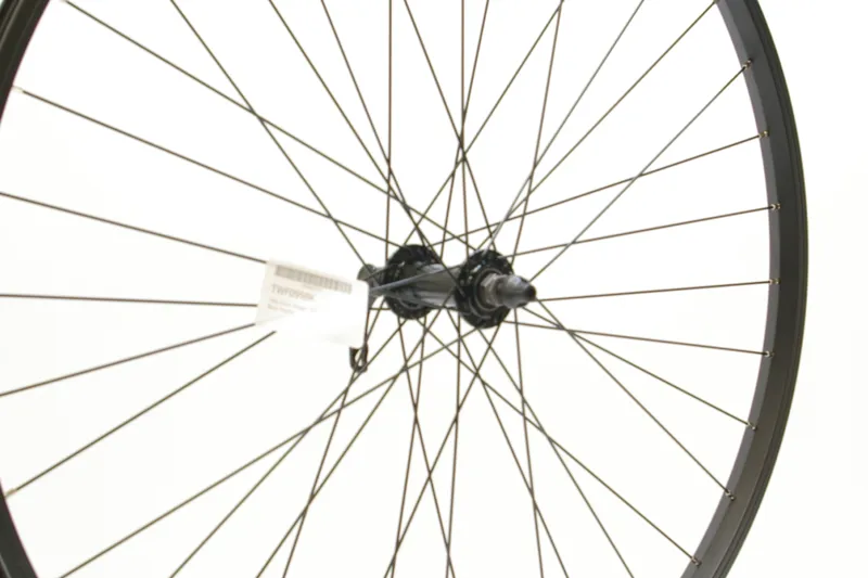 D20 - 700C Front QR Black