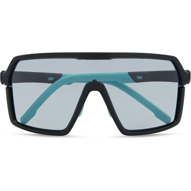 Madison - Eyewear Crypto Sunglasses - Matt Black Blue Photochromic lens-4